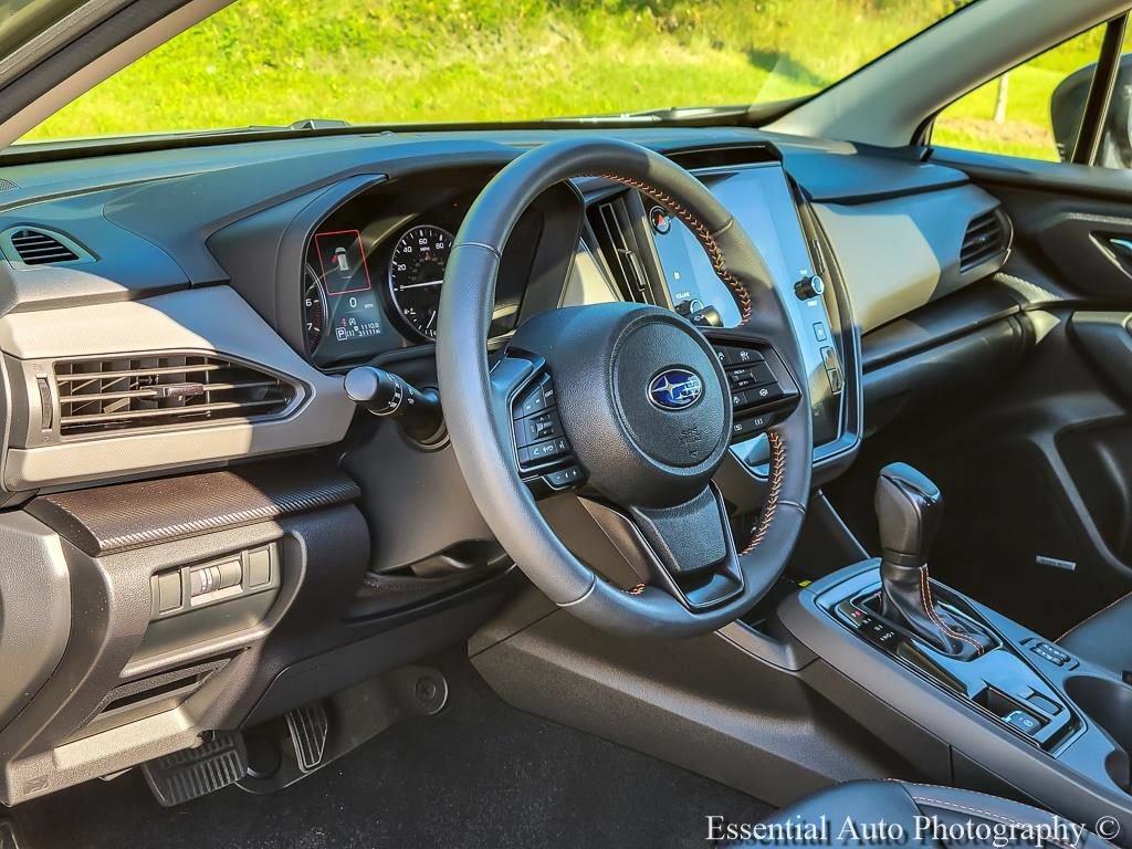 Used 2024 Subaru Crosstrek 2.5i Limited w/ Crosstrek Mirror Package AWD/4WD image 9