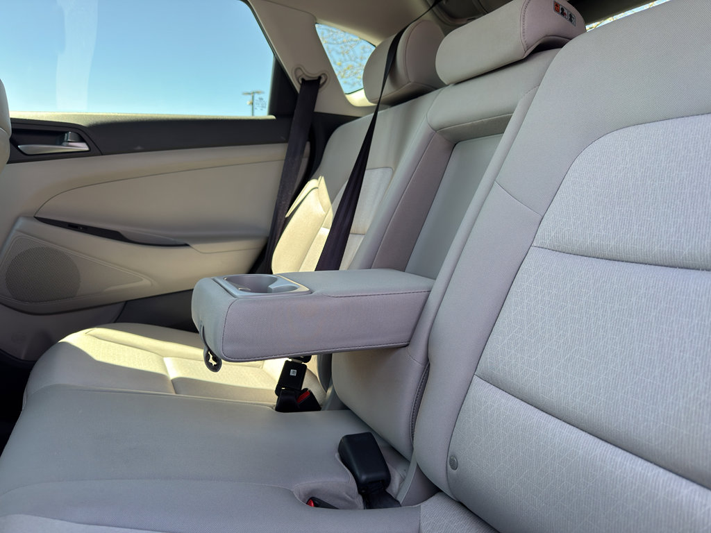 Used 2017 Hyundai Tucson SE AWD/4WD image 8