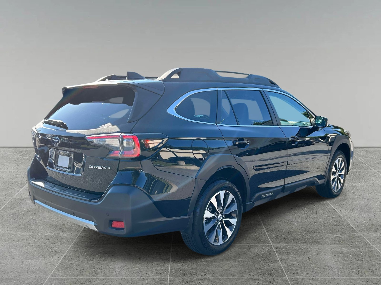 Certified 2025 Subaru Outback Limited w/ Popular Package #2 AWD/4WD image 5