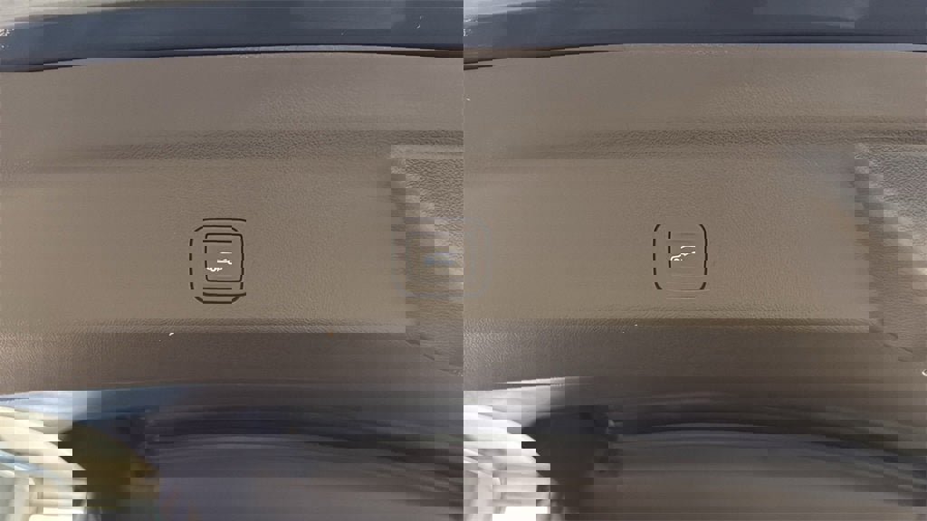 New 2026 GMC Yukon Elevation image 17