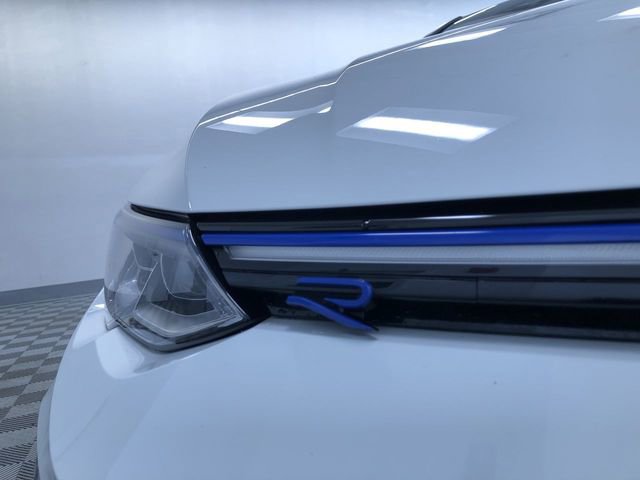 Used 2023 Volkswagen Golf 20th Anniversary Edition AWD/4WD image 15