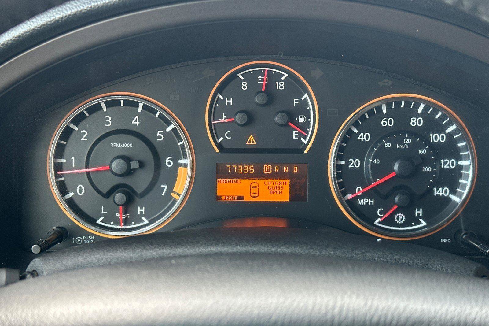 Used 2014 Nissan Armada SL image 29