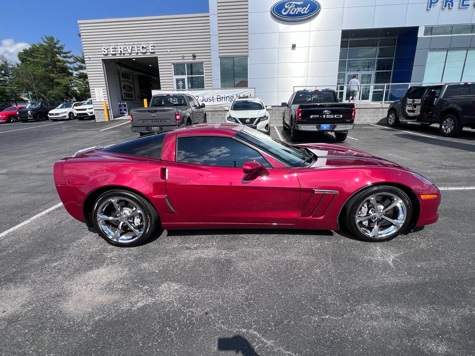 Used 2012 Chevrolet Corvette Grand Sport w/ 3LT Preferred Equipment Group RWD image 10