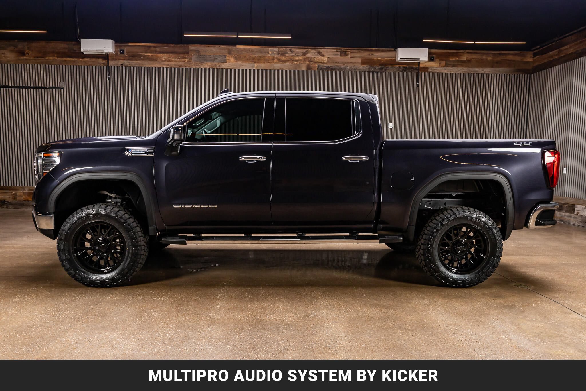 Used 2022 GMC Sierra 1500 SLT AWD/4WD image 6