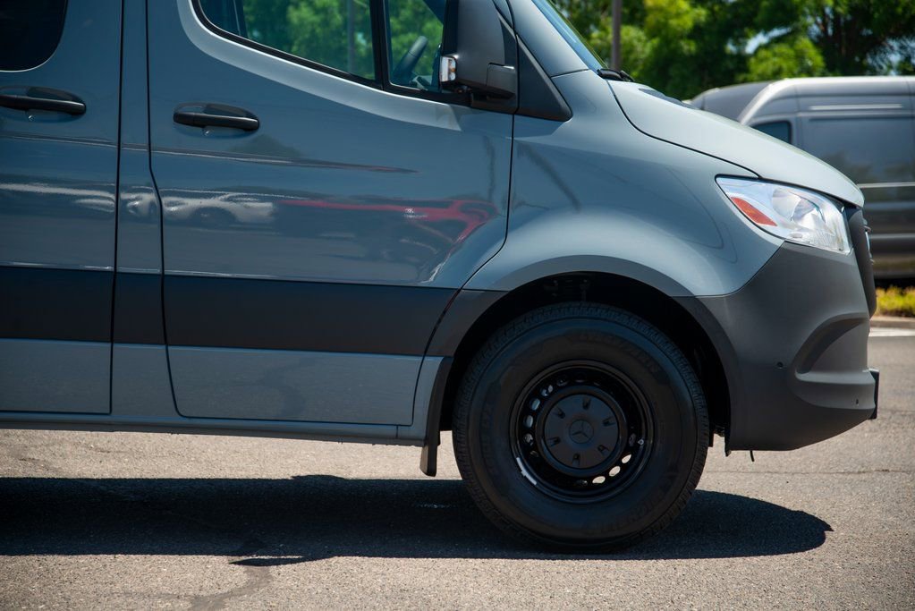 New 2025 Mercedes-Benz Sprinter 2500 image 6