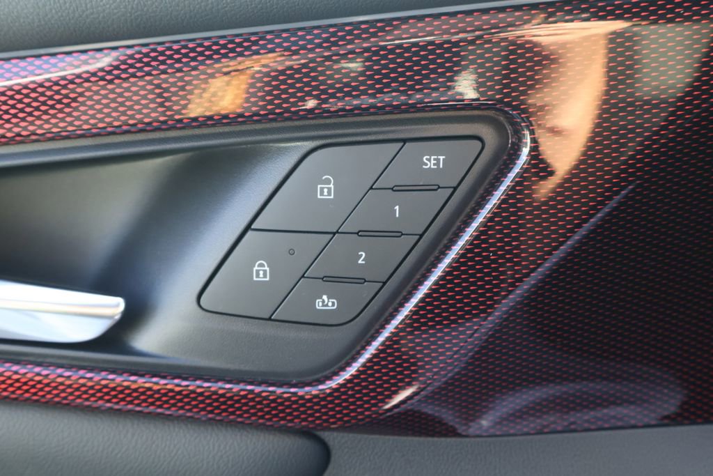 New 2026 Chevrolet Traverse RS w/ LPO, Floor Liner Package image 20