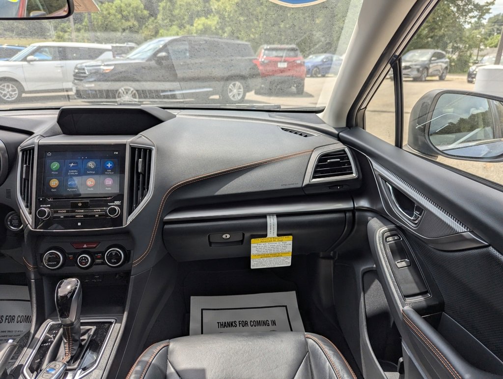 Used 2023 Subaru Crosstrek 2.5i Limited w/ Moonroof Package image 4