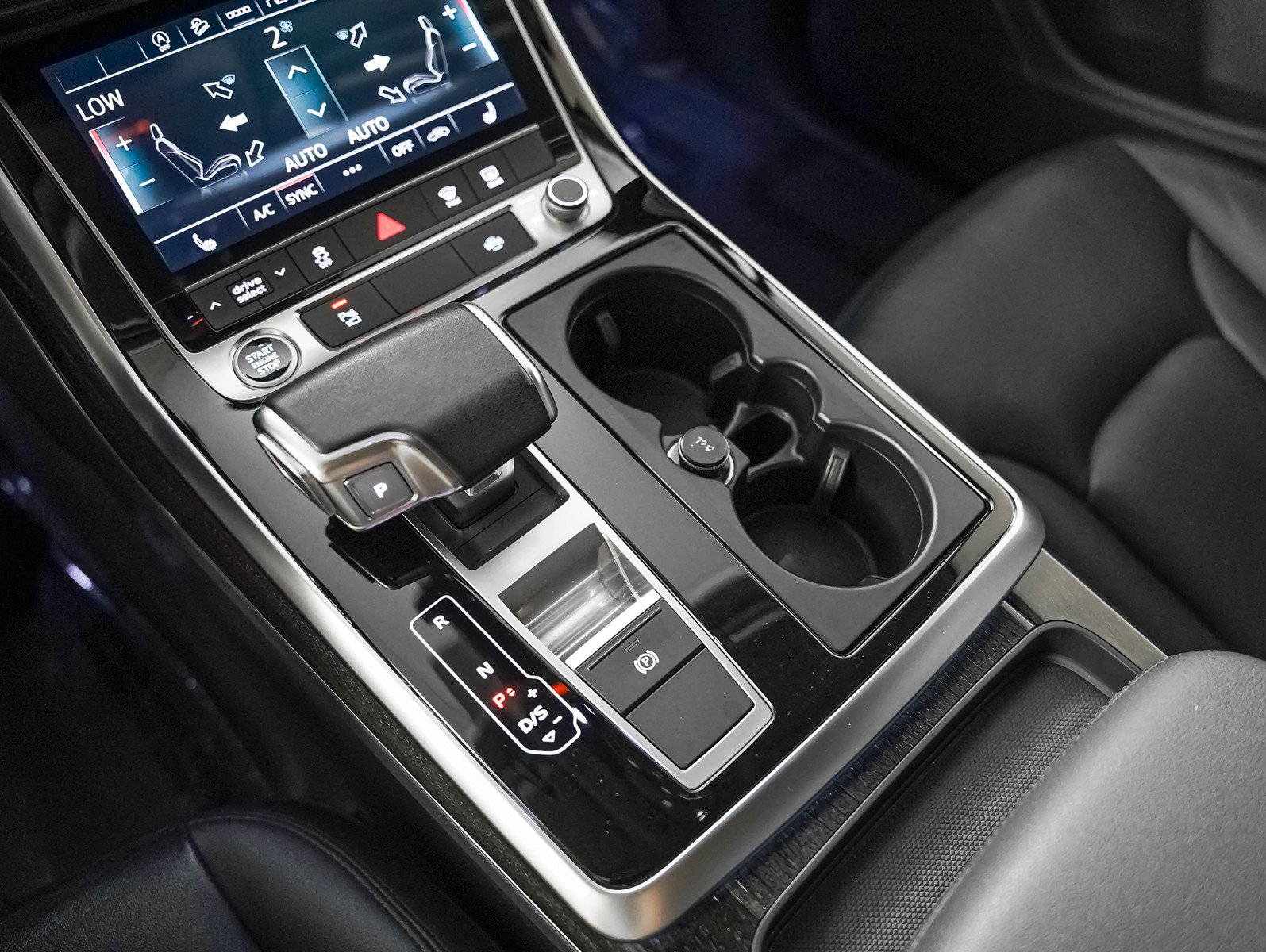 Used 2023 Audi Q7 2.0T Premium w/ Convenience Package image 19