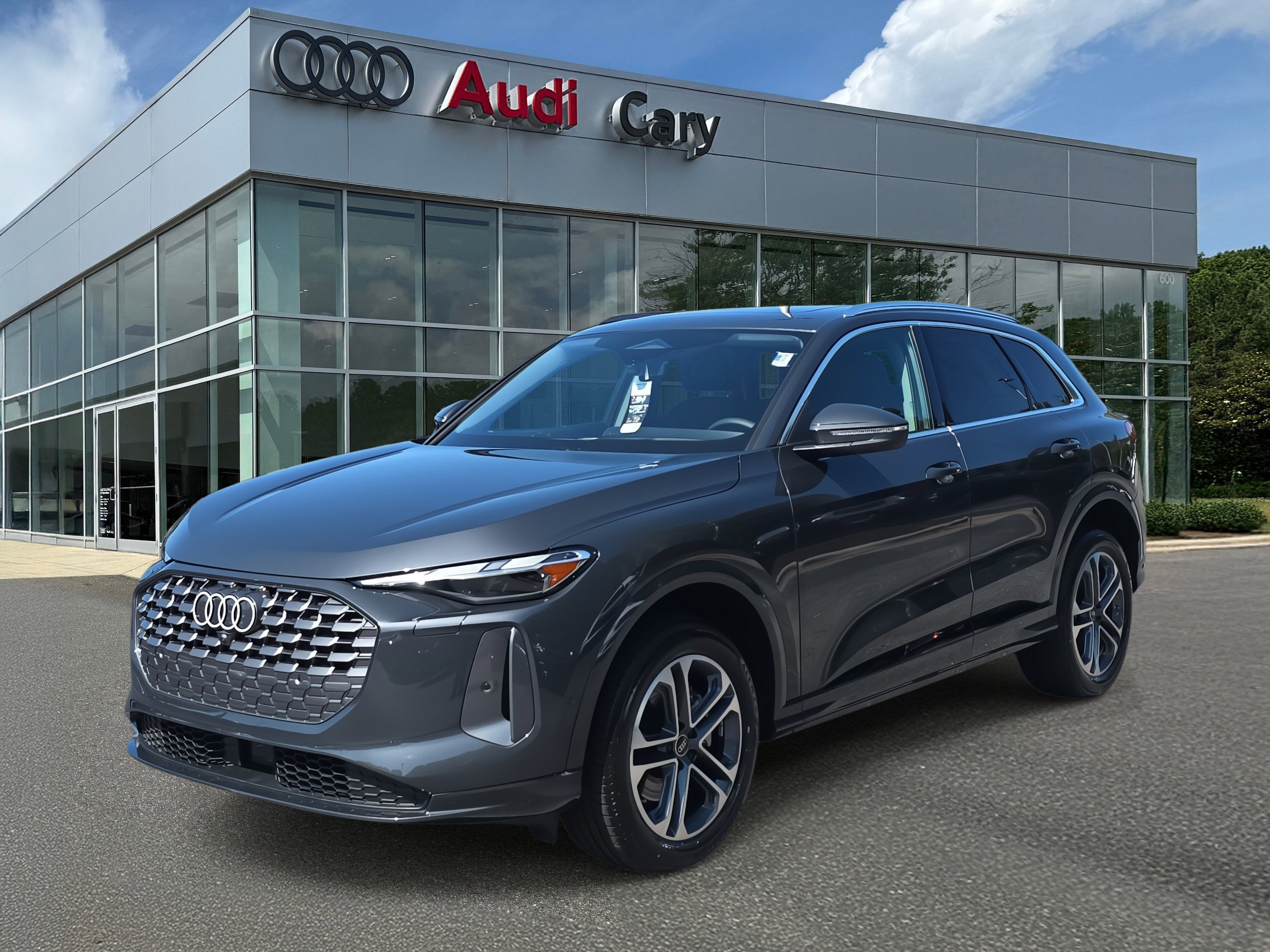 New 2025 Audi Q5 Premium