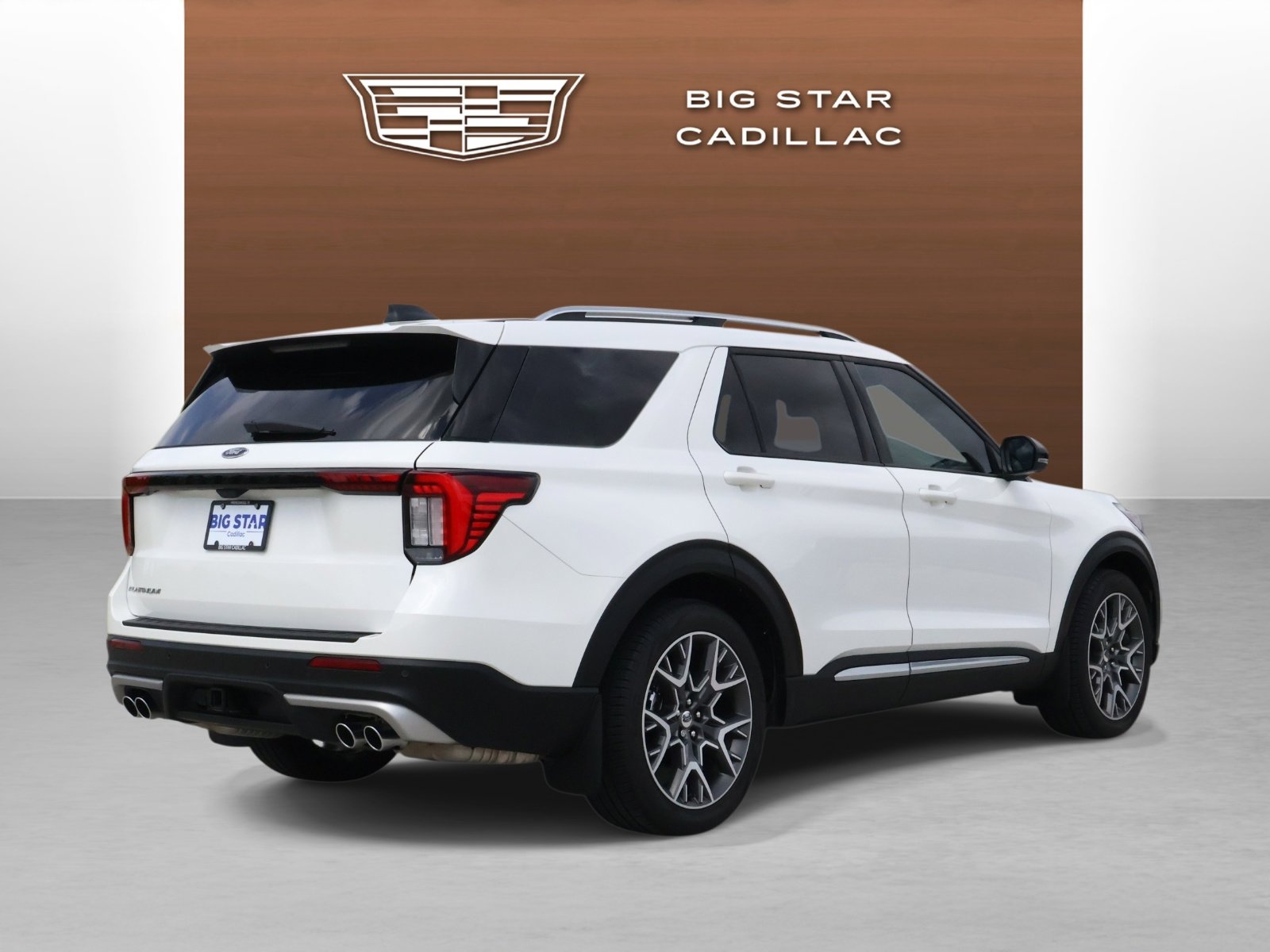 Used 2025 Ford Explorer Platinum w/ Ultimate Package RWD image 5