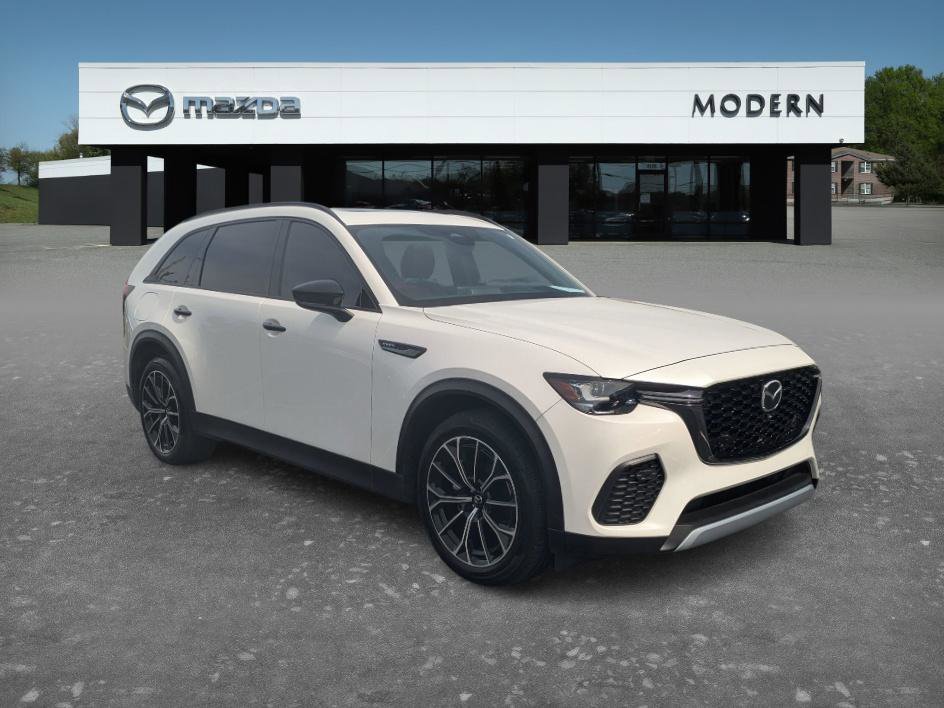 Certified 2025 MAZDA CX-70 Plug-In Hybrid w/ Premium Plus AWD/4WD image 3