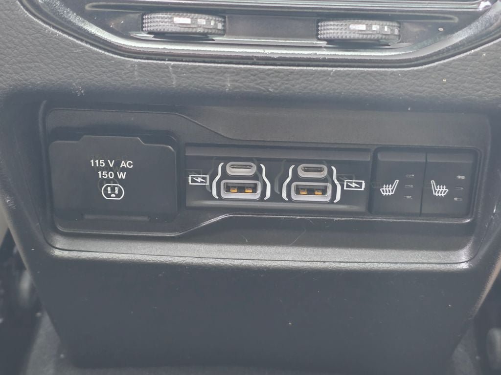 Used 2023 Jeep Grand Cherokee Limited AWD/4WD image 24