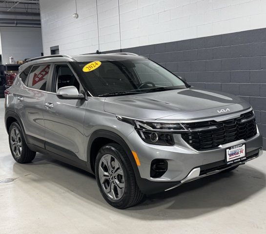 Used 2024 Kia Seltos S AWD/4WD image 2