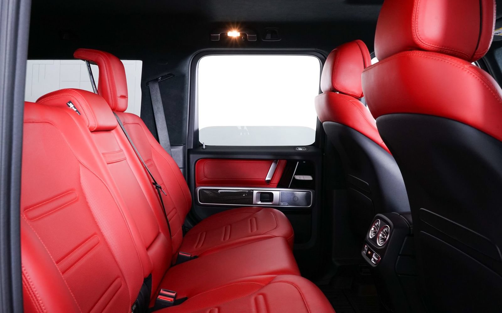 Used 2023 Mercedes-Benz G 550 image 30