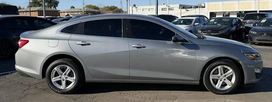 Used 2024 Chevrolet Malibu LS w/ Driver Confidence Package FWD image 8