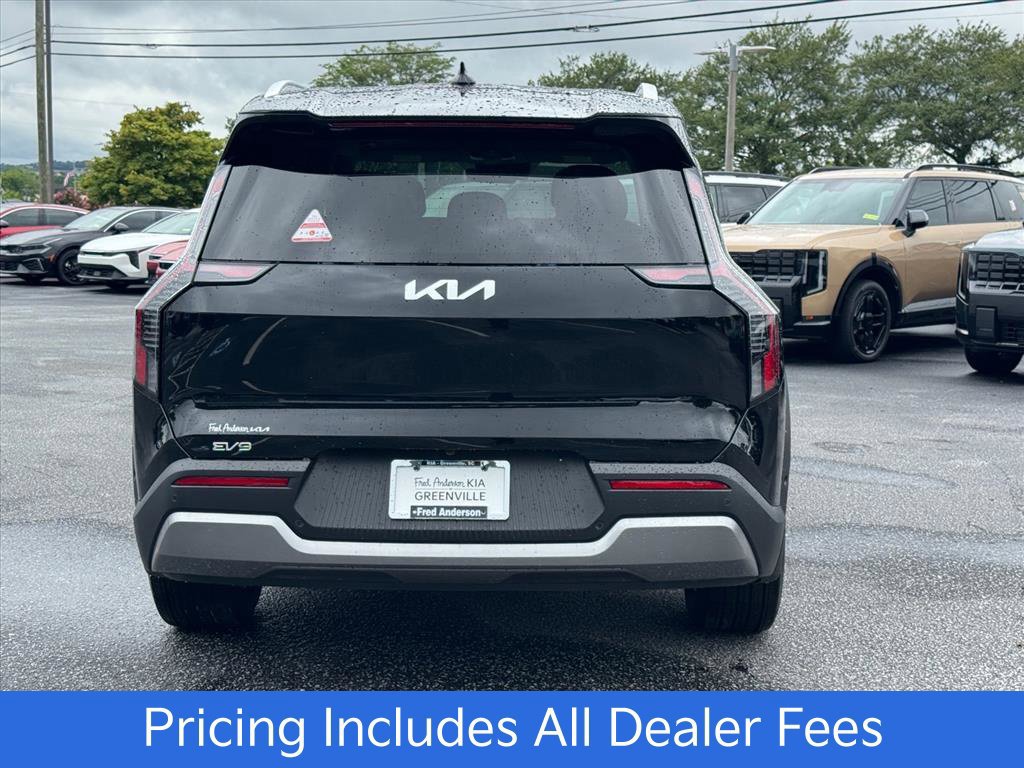 New 2026 Kia EV9 Wind AWD/4WD image 4