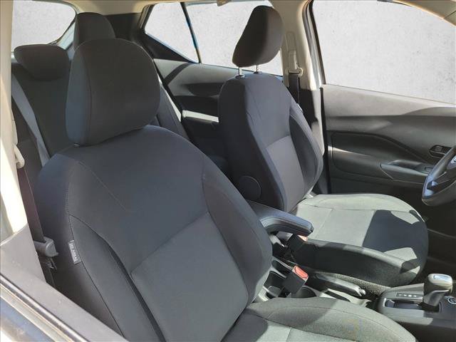Used 2023 Nissan Kicks S FWD image 15
