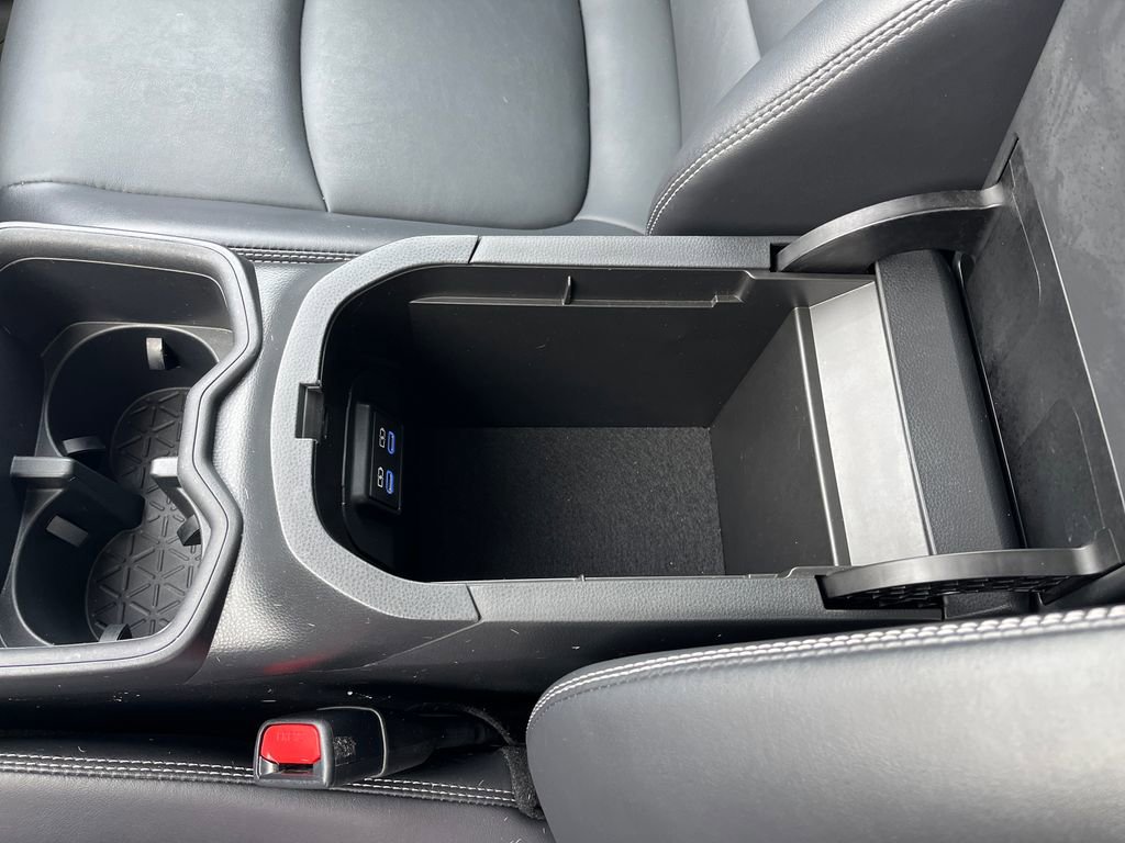 Certified 2022 Toyota RAV4 XLE Premium image 29