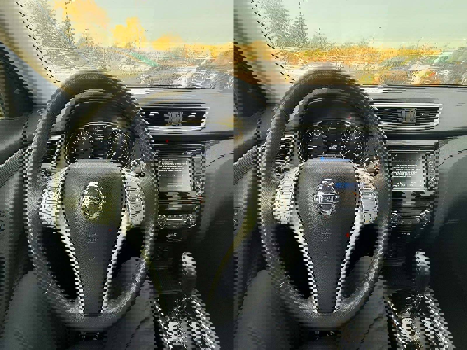 Used 2016 Nissan Rogue SL w/ SL Premium Package image 21