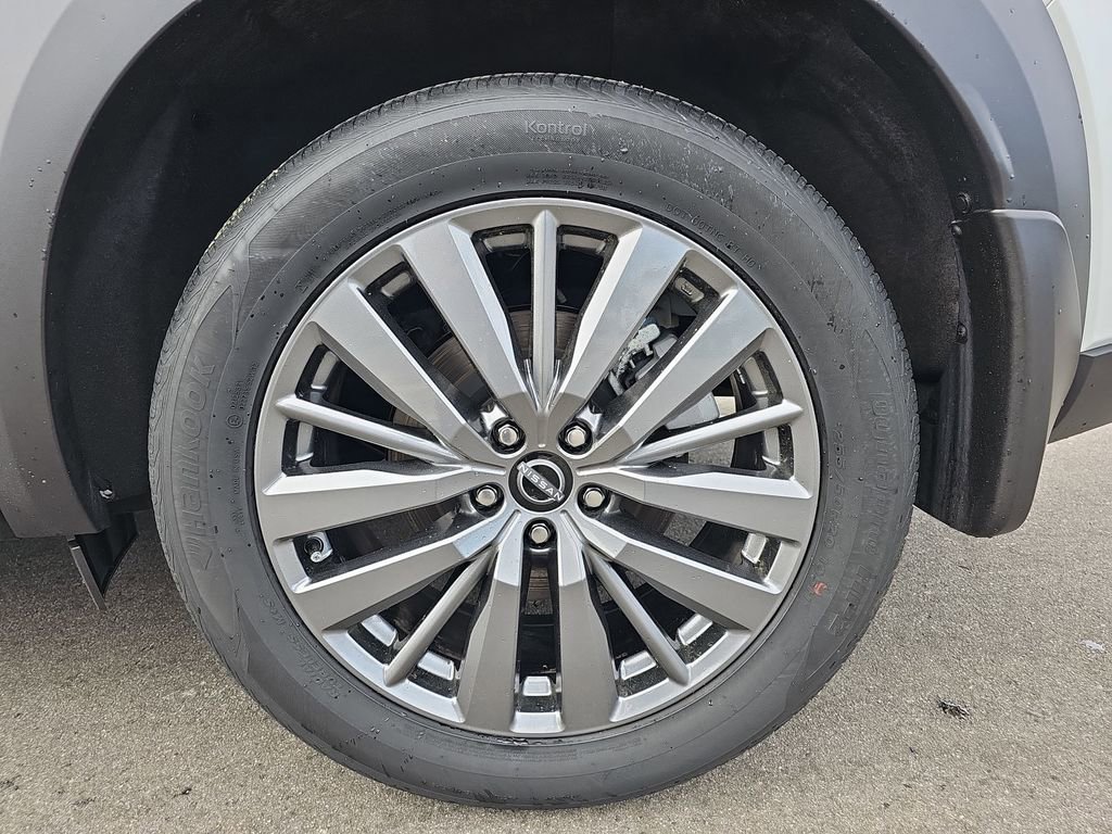 Used 2025 Nissan Pathfinder SL w/ SL Premium Package image 38