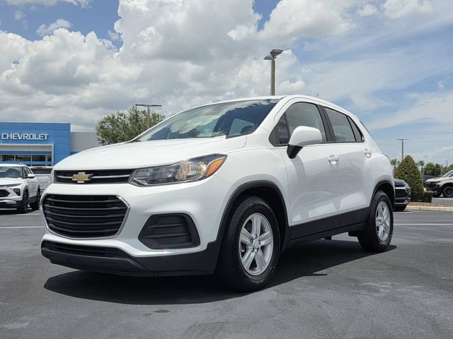 Certified 2020 Chevrolet Trax LS FWD image 2