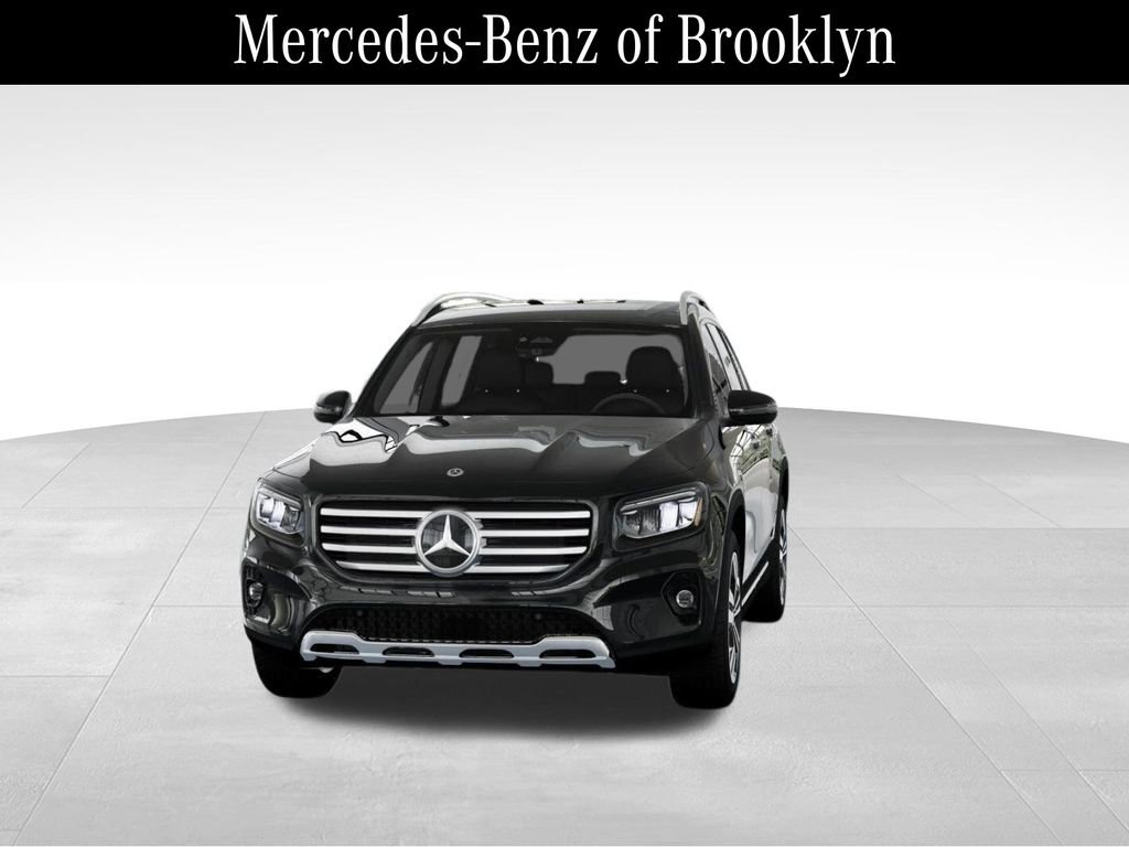 Used 2025 Mercedes-Benz GLB 250 4MATIC image 42