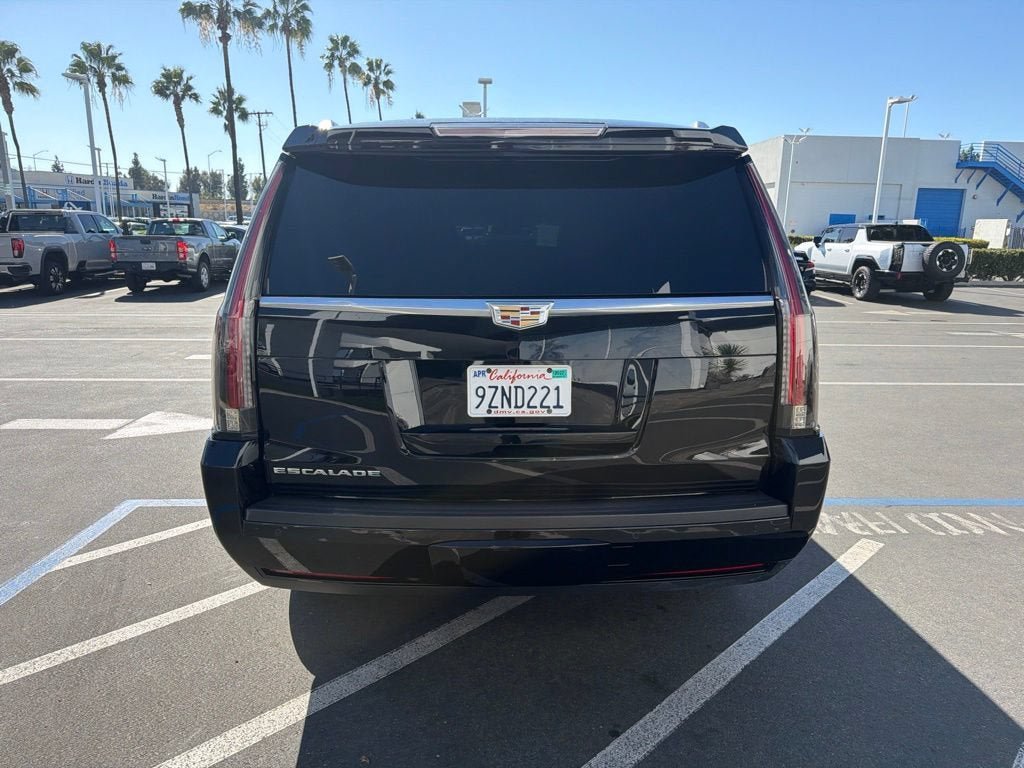 Used 2015 Cadillac Escalade ESV Luxury RWD image 7
