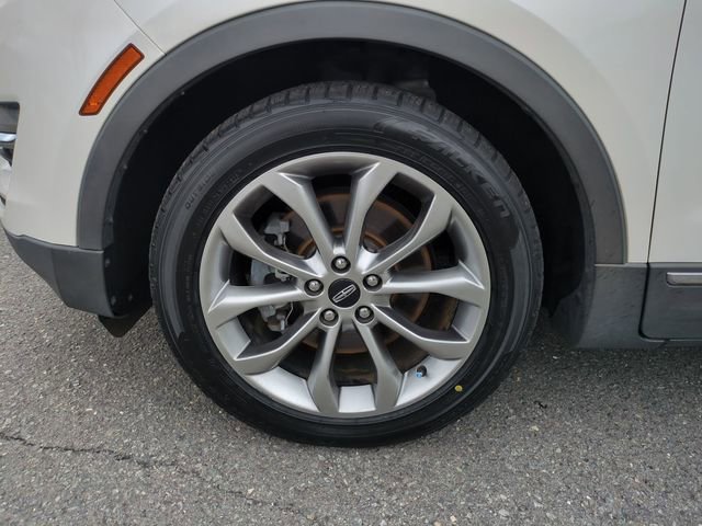 Used 2019 Lincoln MKC Select w/ Select Plus Package FWD image 10