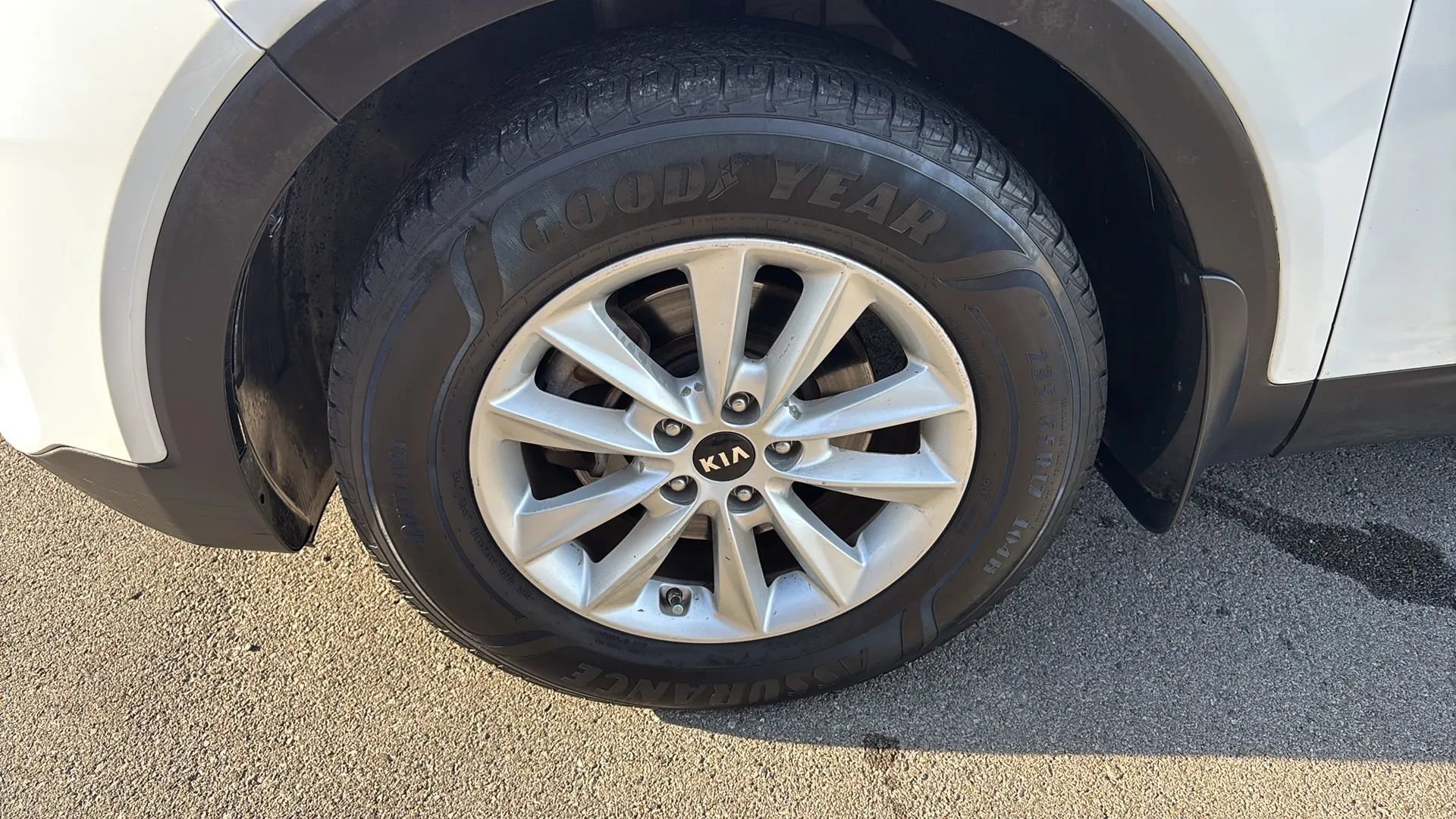 Used 2020 Kia Sorento L FWD image 50