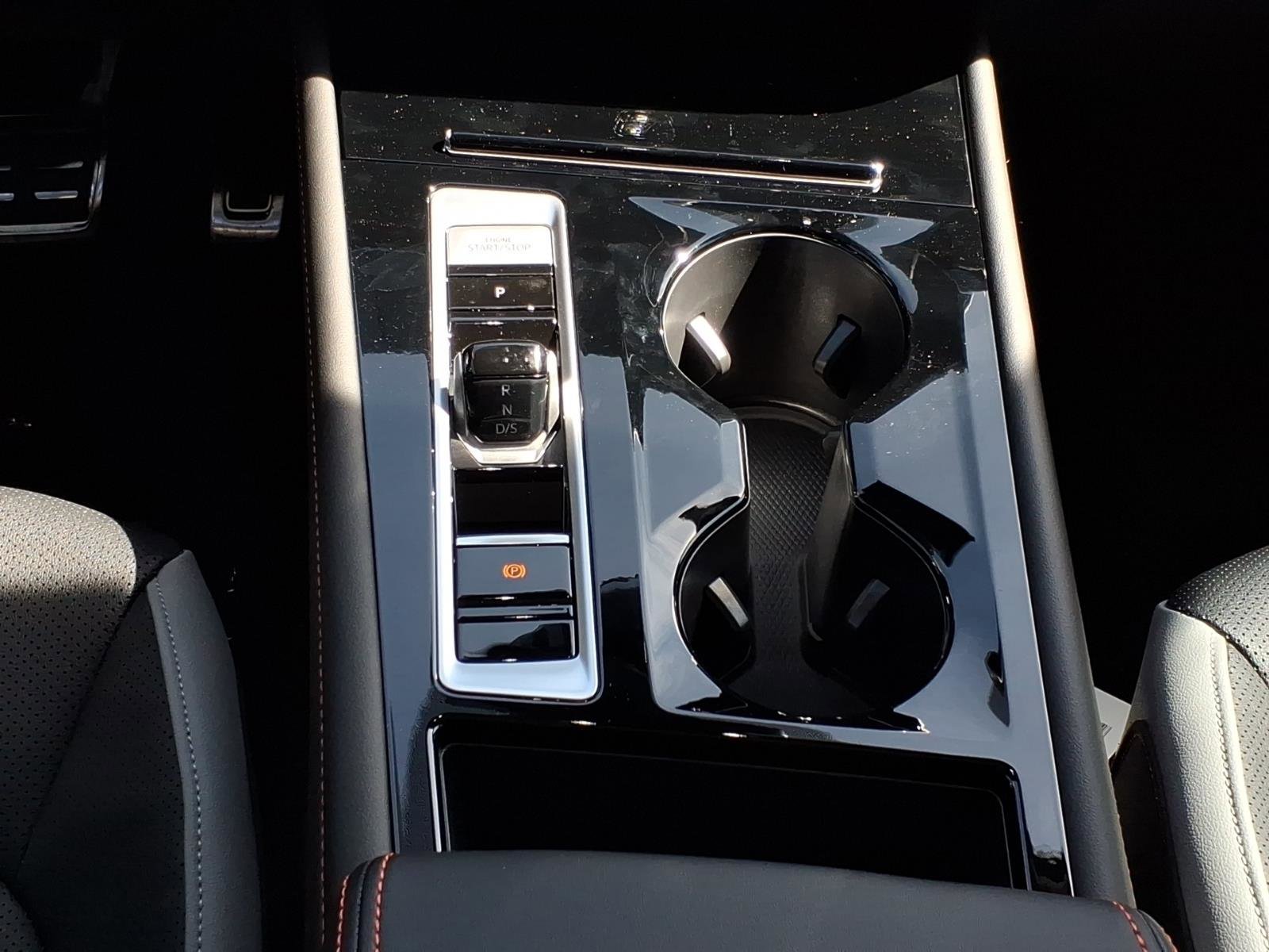 New 2026 Volkswagen Atlas Peak Edition AWD/4WD image 17