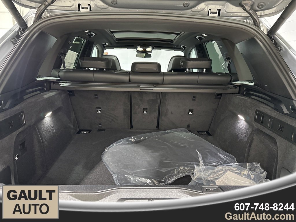 New 2026 BMW X5 xDrive40i w/ M Sport Package image 16