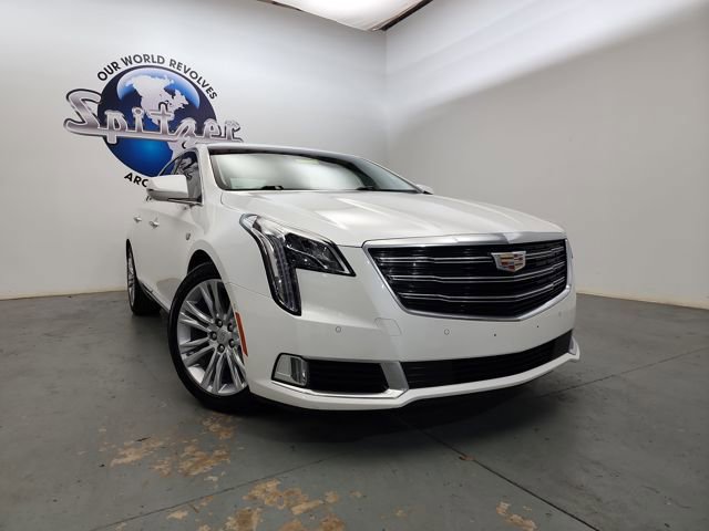Used 2019 Cadillac XTS Luxury image 3