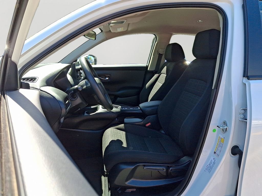 Certified 2024 Honda HR-V LX image 14