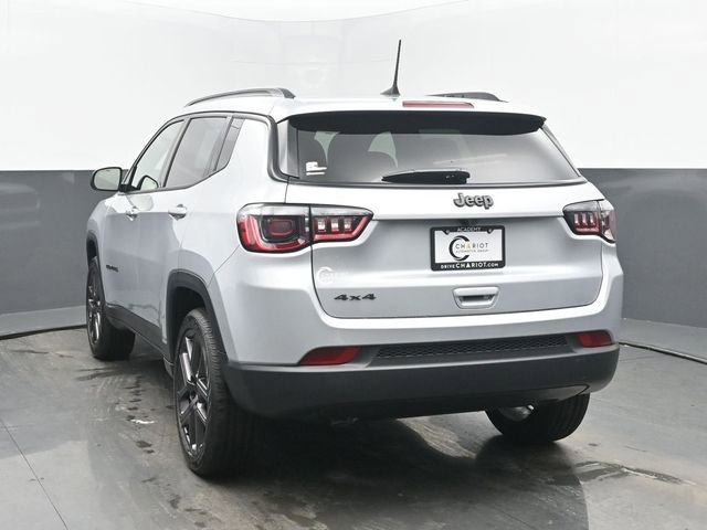 New 2026 Jeep Compass Latitude w/ Sun and Sound Group AWD/4WD image 4