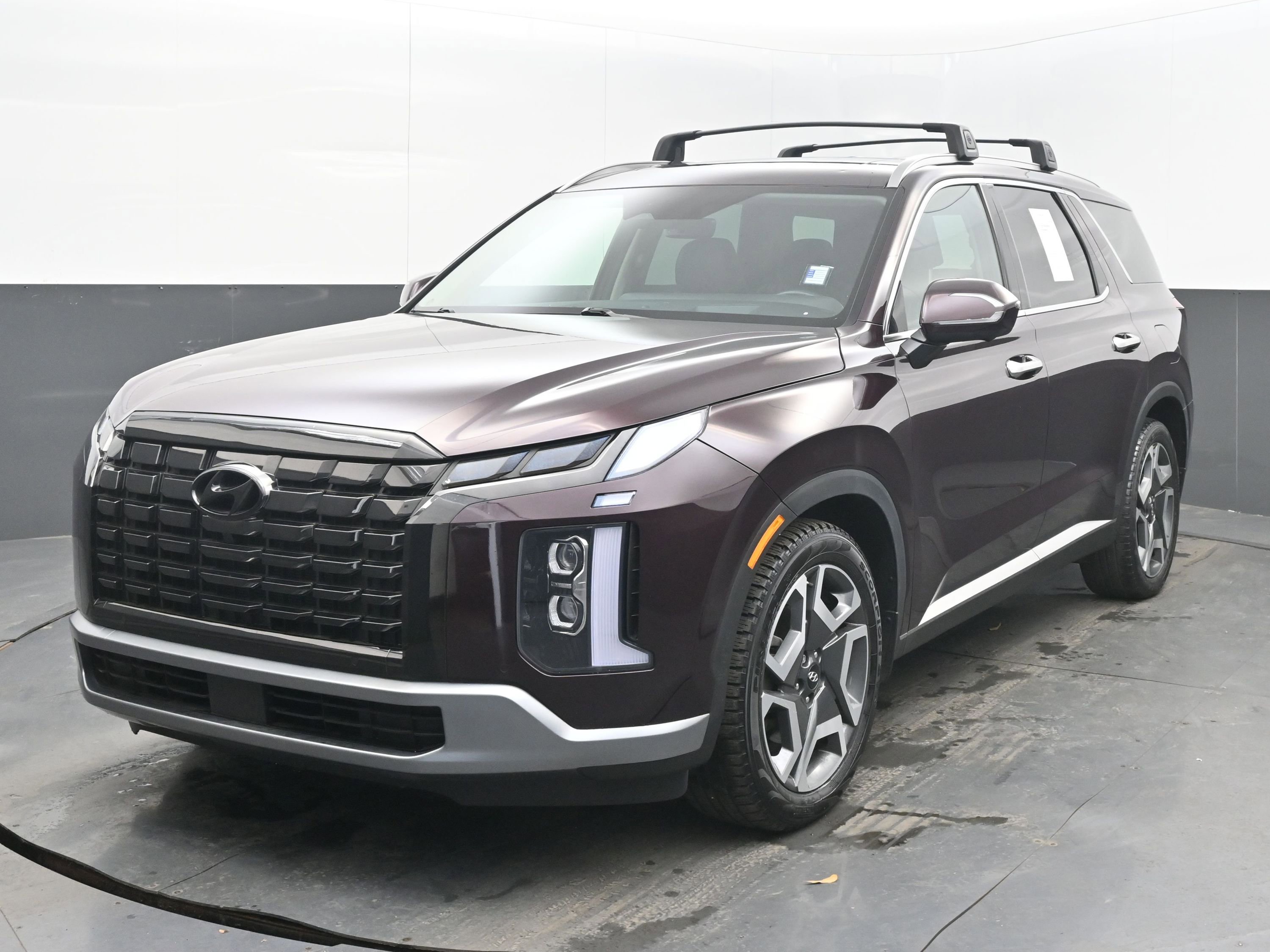 Used 2024 Hyundai Palisade Limited image 4