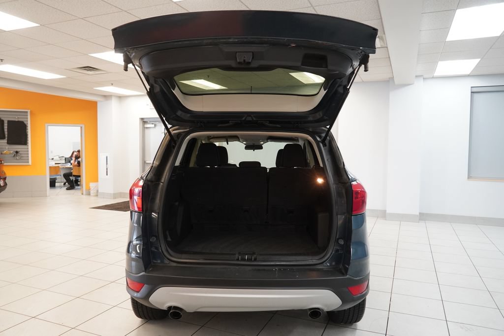 Used 2019 Ford Escape SE AWD/4WD image 9