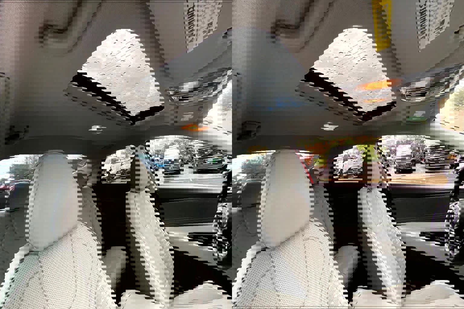 Used 2021 Hyundai Elantra Limited image 21