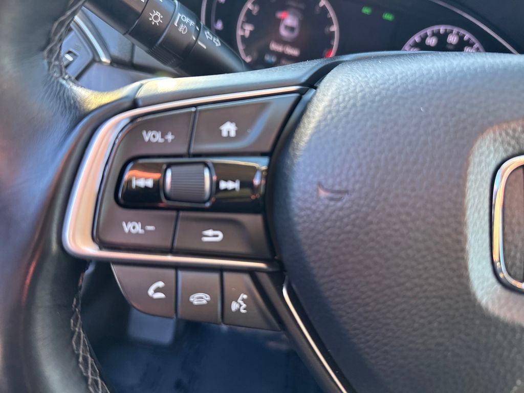 Used 2020 Honda Accord Touring image 22