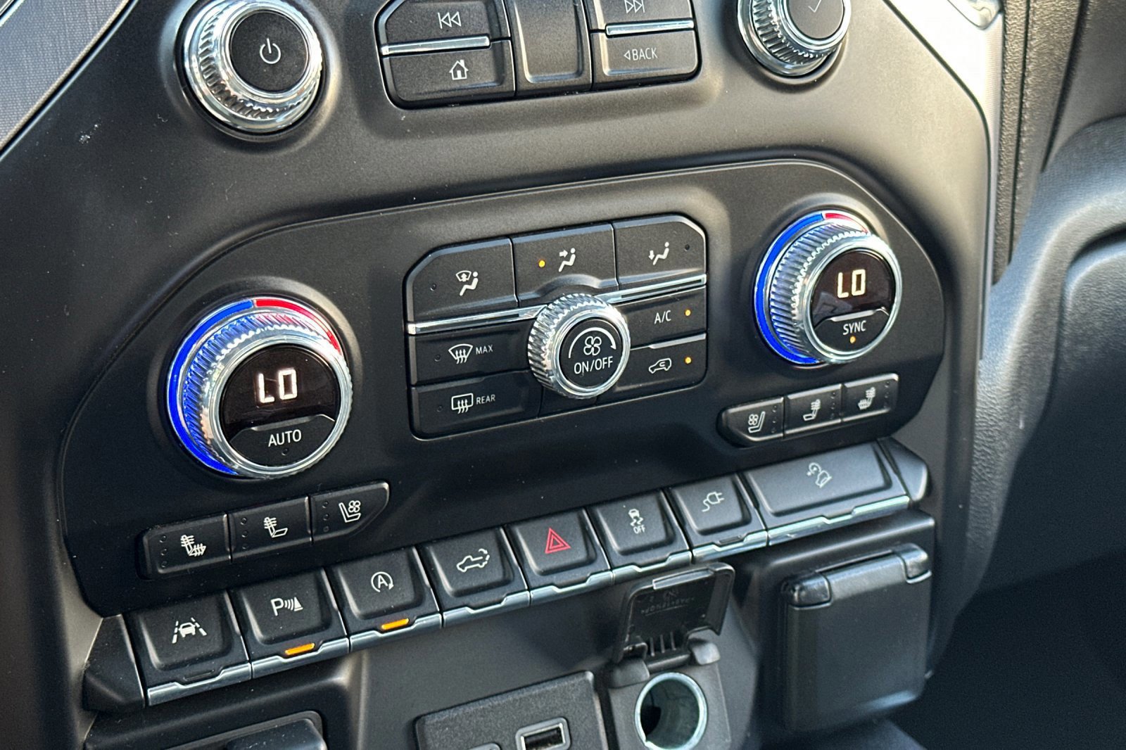 Used 2019 GMC Sierra 1500 SLT w/ SLT Premium Plus Package image 20