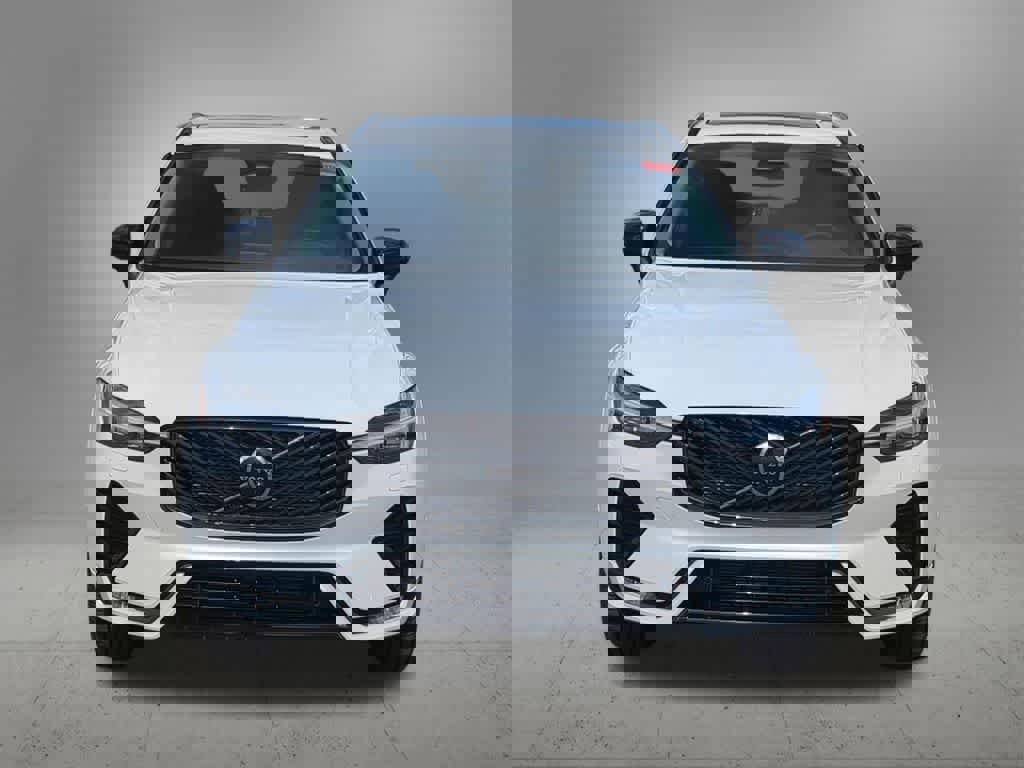New 2026 Volvo XC60 B5 Plus w/ Protection Package Premier image 10