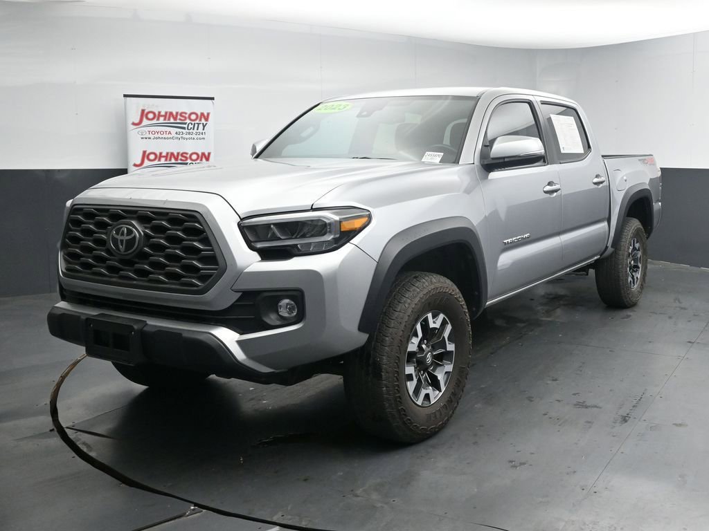 Used 2023 Toyota Tacoma TRD Off-Road image 4