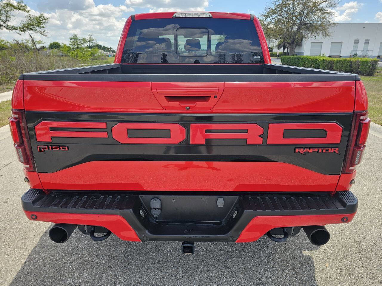 Used 2019 Ford F150 Raptor w/ Equipment Group 802A Luxury AWD/4WD image 5