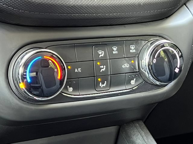 Used 2022 Chevrolet TrailBlazer LT FWD image 24