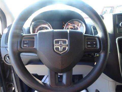 Used 2013 Dodge Grand Caravan SXT FWD image 12