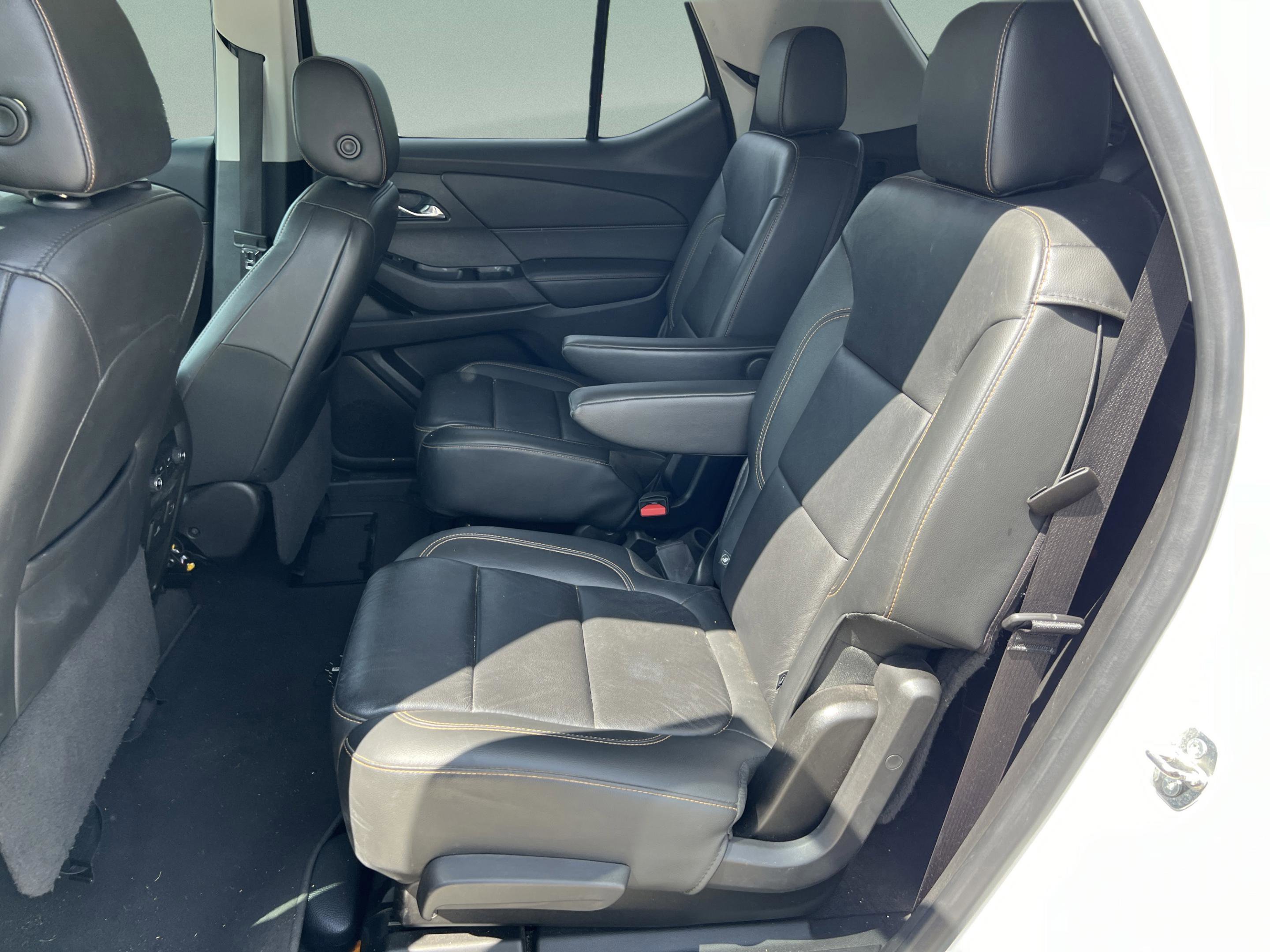 Used 2019 Chevrolet Traverse RS w/ LPO, Cargo Package FWD image 28