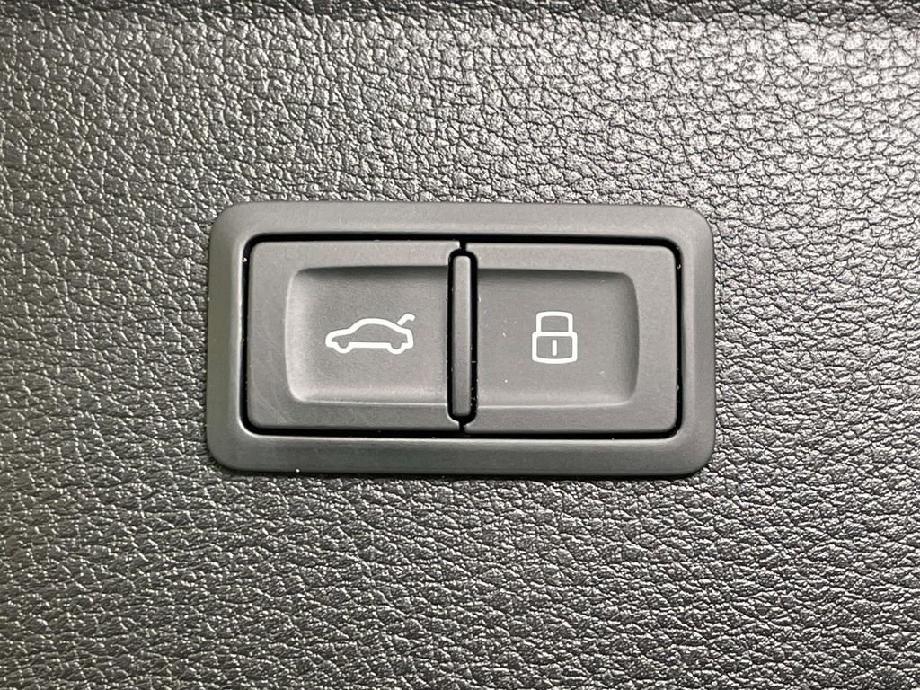 Certified 2022 Audi Q5 2.0T Premium Plus w/ Premium Plus Package image 21