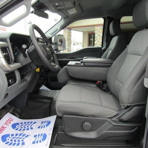 Used 2025 Ford F350 XL RWD image 8