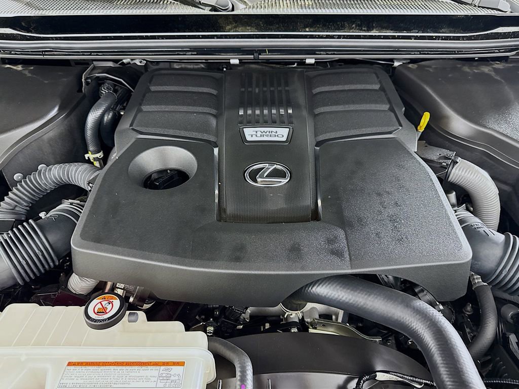 Certified 2024 Lexus GX 550 w/ Accessory Package (Z1) image 28