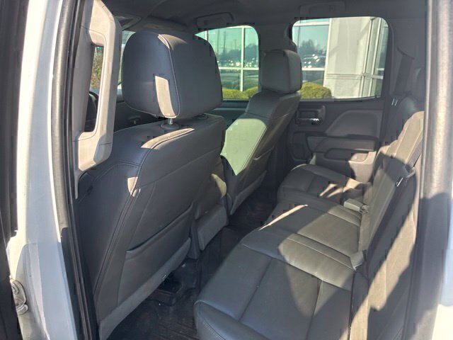 Used 2019 Chevrolet Silverado 1500 W/T w/ WT Convenience Package AWD/4WD image 18