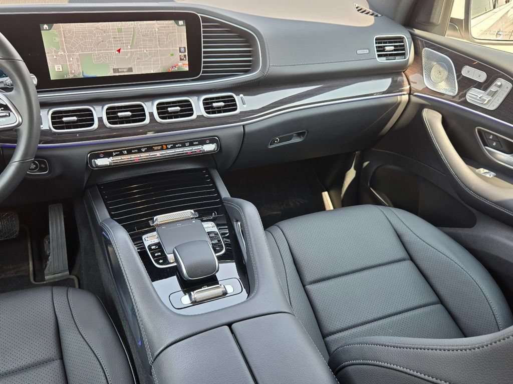 Used 2020 Mercedes-Benz GLS 450 4MATIC image 36